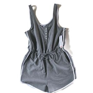 Sisstrevolution Romper Small   
